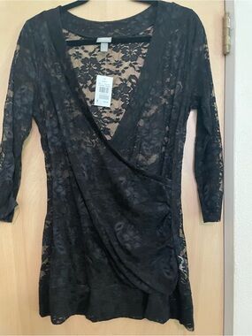 Vanity Black Floral Lace Tunic